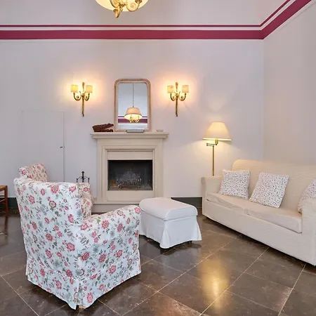 Holiday home Scifazzo, Typisch Sizilianische Mit Swimmingpool