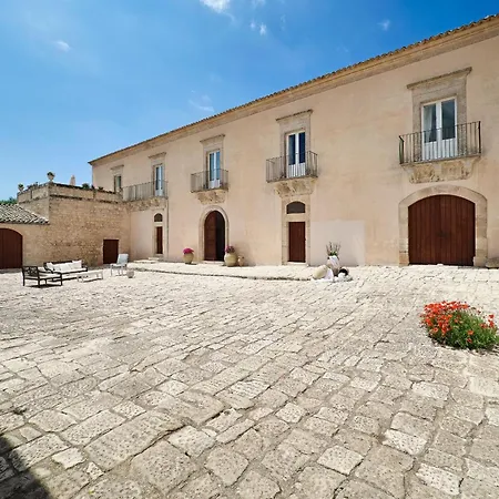 Holiday home Scifazzo, Typisch Sizilianische Mit Swimmingpool Ragusa